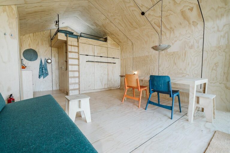 3 WIKKELHOUSE